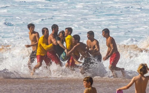 Vidéo. Surf : secouru inconscient, le Brésilien Joao Chianca victime d’un grave accident à Hawaii