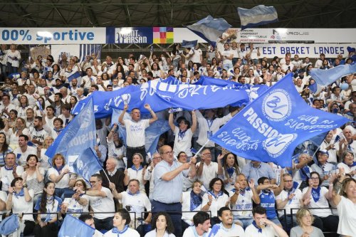 Finale Basket Landes - Tarbes : encore à guichets fermés, le volcan de l’Espace Mitterrand est passé par toutes les émotions