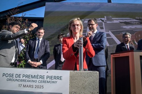 Une usine de terres rares dans le Béarn : la France en quête de souveraineté industrielle