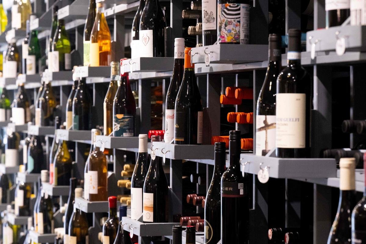 Taxe de 15 % sur les produits européens : que vont faire les importateurs américains de vin ?
