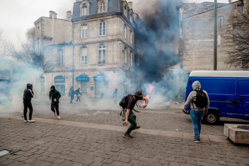 Débordements à Bordeaux : quand les casseurs attaquent, les commerçants sont « étranglés »