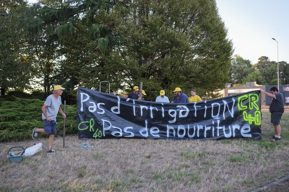Vidéo. Irrigation : la Coordination rurale mène une opération contre la baisse des quotas de prélèvement sur le bassin Adour