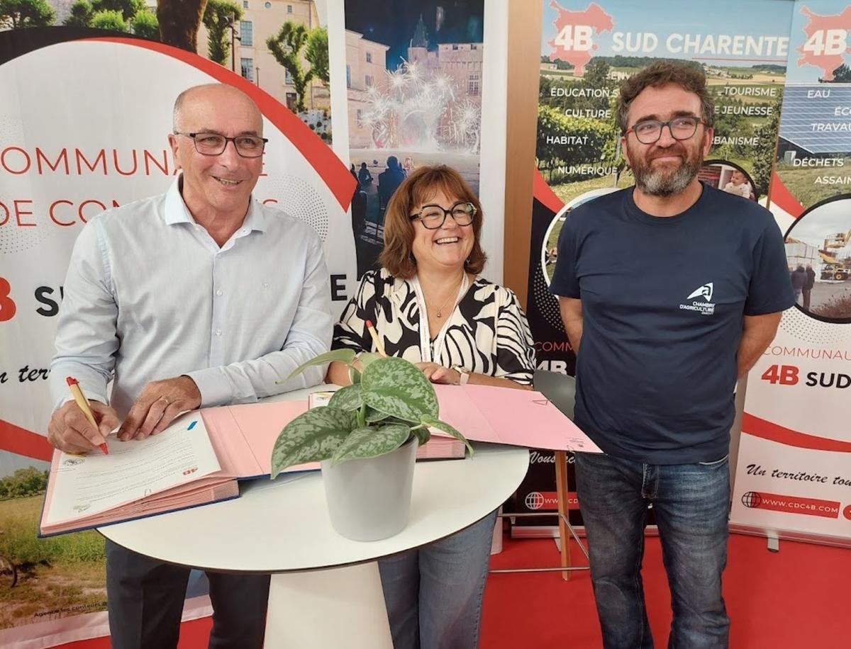 Agriculture : dans le Sud Charente, une charte voit le jour pour soutenir la transmission des fermes