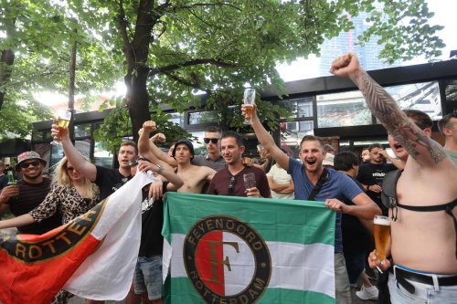 Finale de la Ligue Europa Conférence : des dizaines de fans de l’AS Rome expulsés après des heurts à Tirana