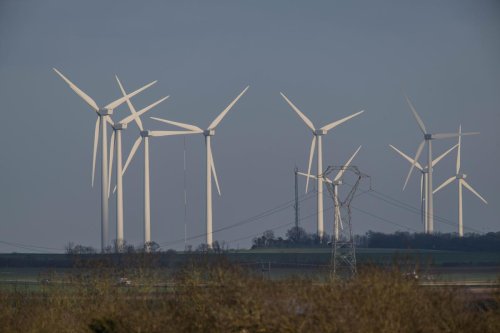 Mâts éoliens sabotés : la Périgourdine de 62 ans devra payer sa caution de 100 000 euros