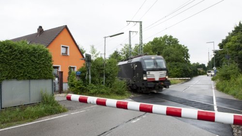 Zugverkehr in München: Wenn Güterzüge durch den Garten rattern