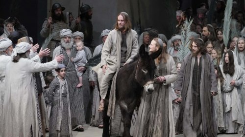 In Oberammergau laufen die Passionsspiele
