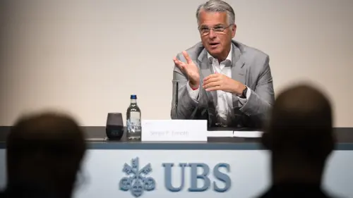 Zeitung: UBS-Chef Ermotti erhält Gehalt von mehr als 15 Millionen Franken