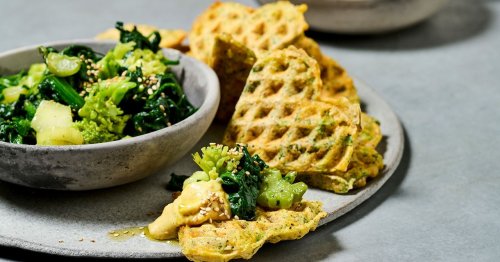 Rezept für vegane Brokkoli-Waffeln mit Spinat-Gemüse von Hans Gerlach