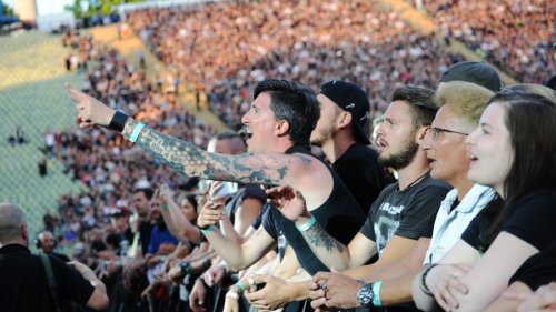 München: Grüne wollen "Row Zero" bei Rammstein-Konzerten verbieten