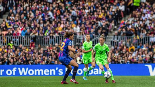 Frauenfußball: Raus auf die große Bühne
