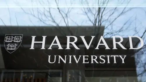 Harvard wehrt sich mit Klage gegen US-Regierung