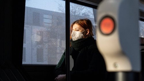 Bayern: Warum die Maskenpflicht in Bus und Bahn bleiben soll