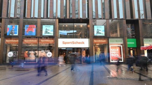 München: So geht es Beschäftigten bei Galeria Kaufhof und Sport-Scheck nach Signa-Pleite
