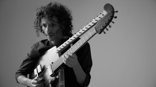 München: Gitarrist Ofer Mizrahi mit Saiten-Trio in der Unterfahrt