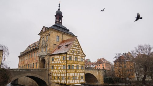 Politik:Affäre um Fake-Accounts in Bamberg - Stieringer tritt zurück