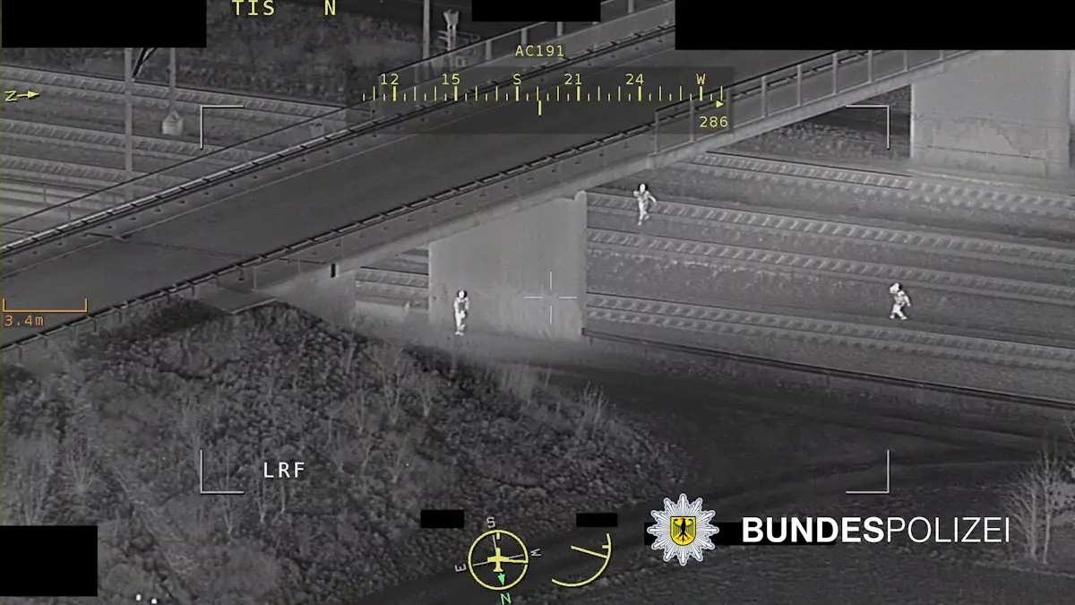 Graffiti-Sprayer in Unterführung gestellt – Flucht endet unter Brücke