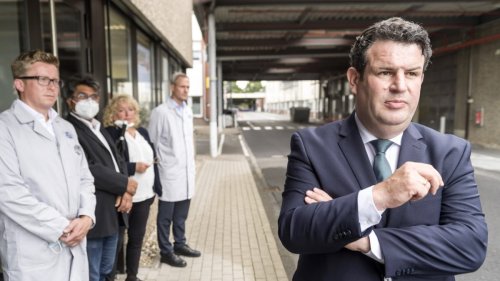 Heil will Mindestlohn auf zwölf Euro anheben