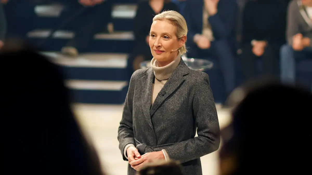 „Frau Weidel, ich habe die Frage aller Fragen für Sie“