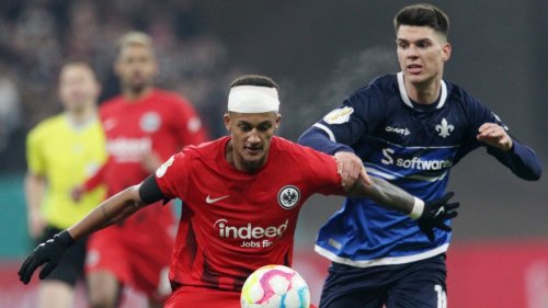 Frankfurt gewinnt wildes Pokalspiel gegen Darmstadt