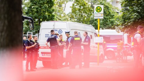 Berlin: Überfall auf Geldtransporter, vier Personen verletzt