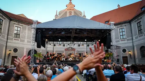 Eine Supergroup der Blasmusik und eine Verbeugung vor Robbie Williams