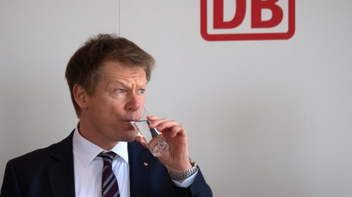 Deutsche Bahn geht an die Vorstands-Boni ran