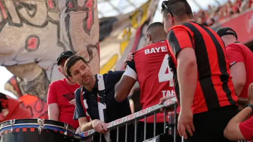 Romantische Abschiedsszenen einer Meistermannschaft