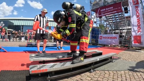 Knallharter Wettkampf: Die Firefighter Combat Challenge