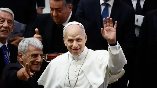 Der Papst mag Namenswitze