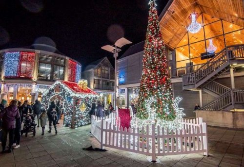 We unwrap this town’s Christmas highlights