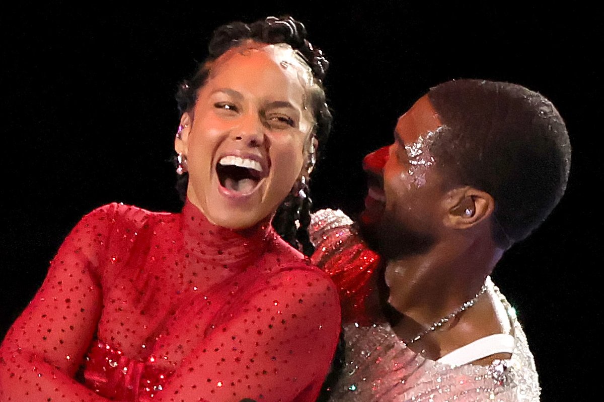Usher Says He and Alicia Keys' Husband Laughed at Fan Outrage Over Sultry Super Bowl Performance