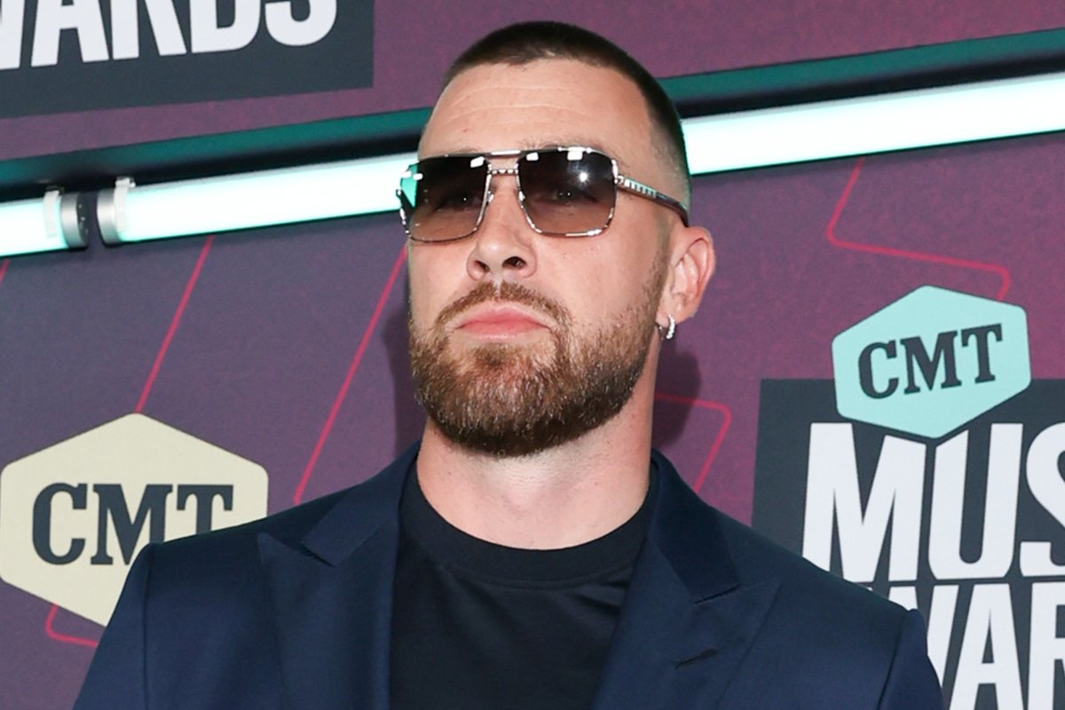Travis Kelce 'Keen' to Travel to Taylor Swift's International Eras Tour Shows, Dad Ed Says