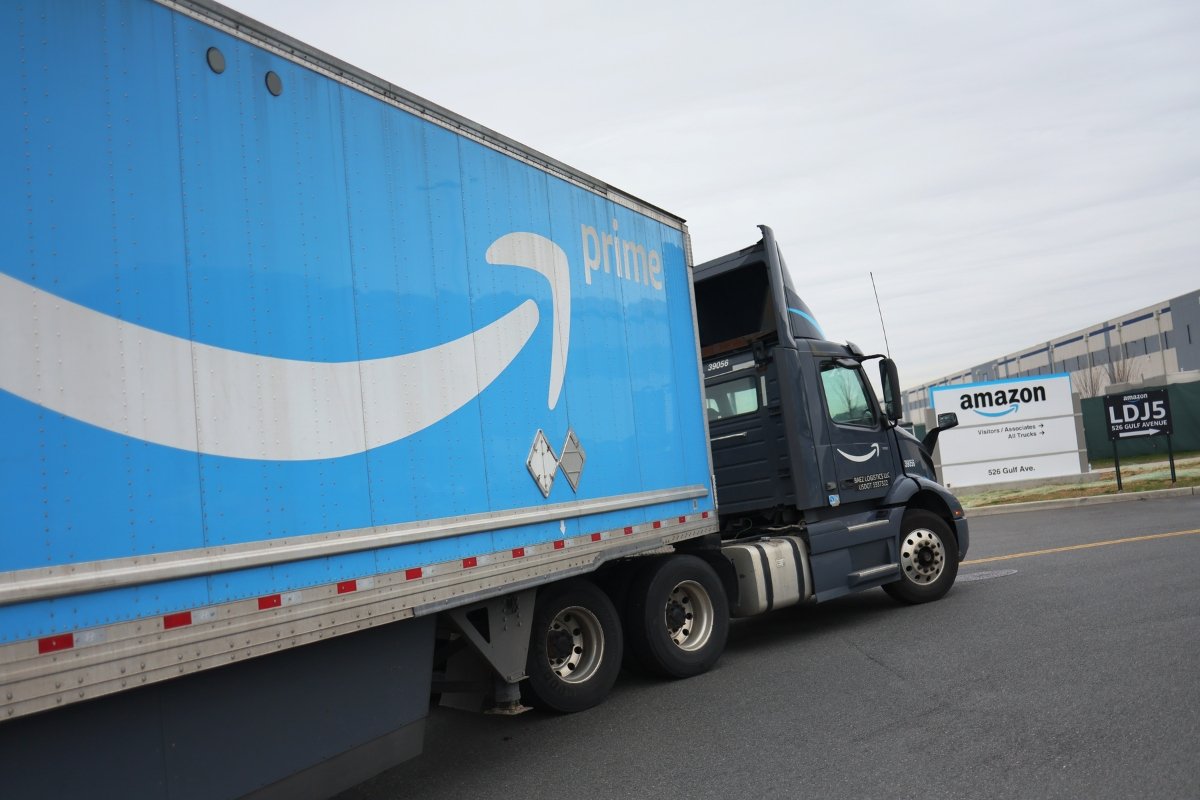 Dashcam video captures Amazon delivery van sliced in half by incoming train
