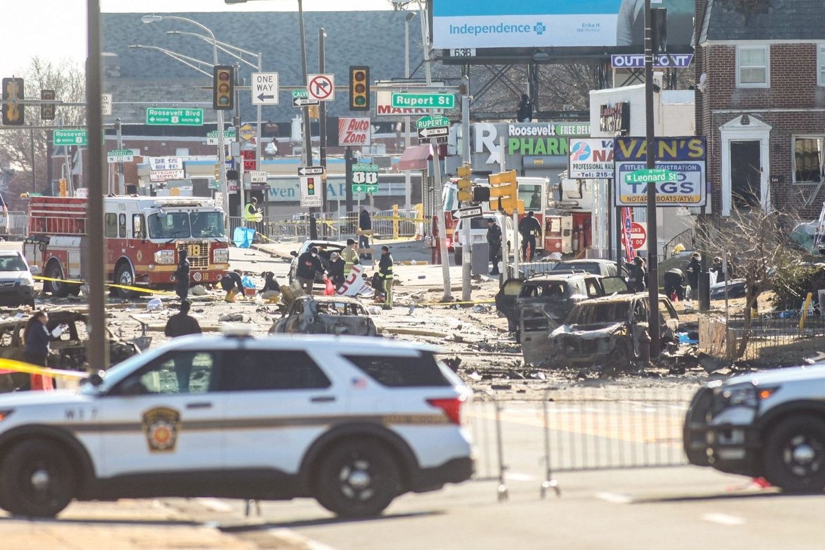 7 Confirmed Dead After Philadelphia Jet Crash as Investigation Begins