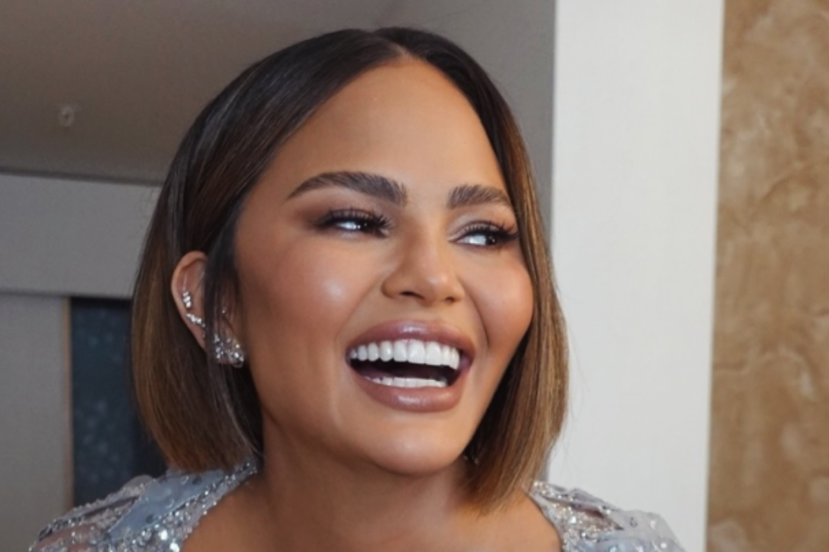 Chrissy Teigen Shares Photos of Her 'No Pants Moment' (and She 'Won’t Apologize' for It)
