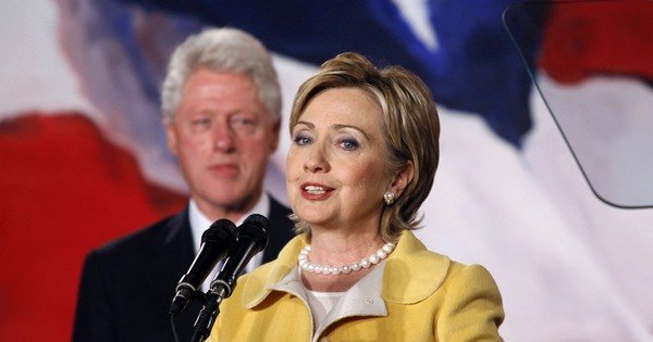 Bill And Hillary Clinton Headed For $250 Million Divorce?