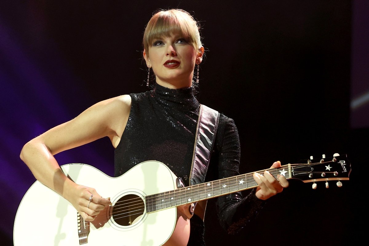 Taylor Swift 'Isn't Concerned' With Kanye West's Newest Namedrop on 'Carnival' Song