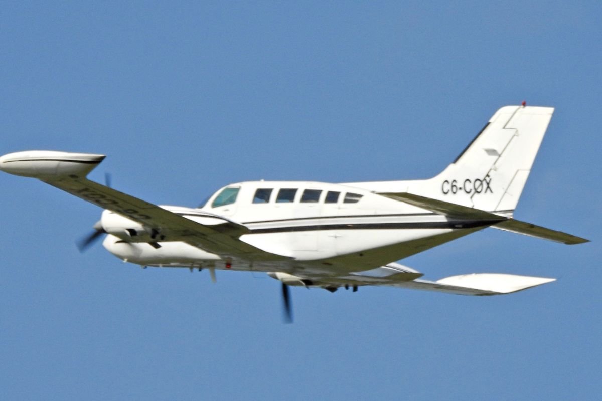 10 dead after plane carrying band members and DJ crashes