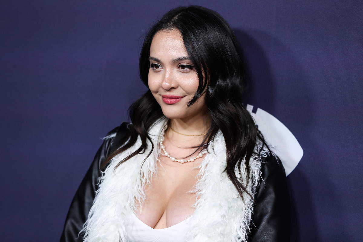 Stella Hudgens Flaunts Curves in Bold Blue Two-Piece