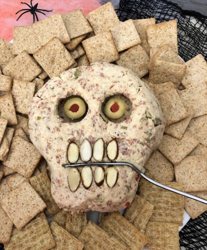 Pepperoni Skull Cheese Ball - Make it for Halloween - Sula and Spice