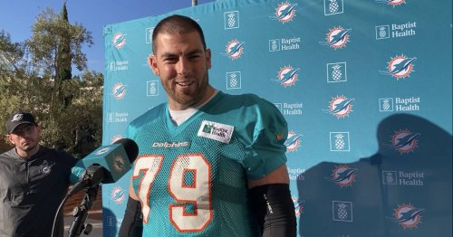 Dolphins hope to get Eric Fisher up to speed quickly as veteran brings much-needed playoff experience
