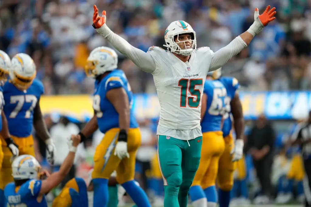 Dolphins-Patriots grades; plus stock up, stock down