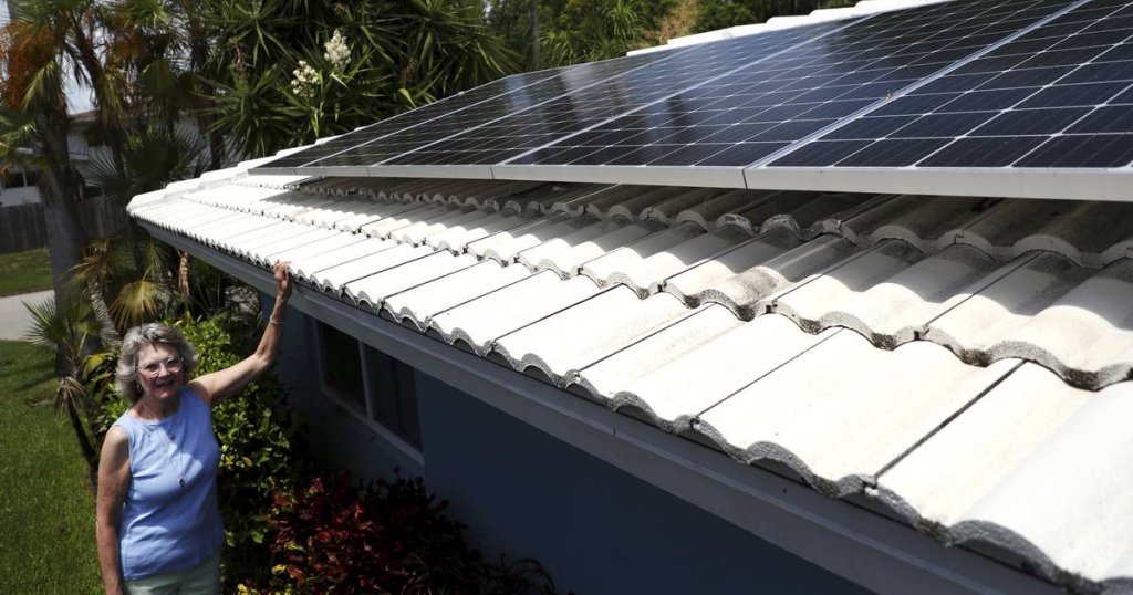 Installing rooftop solar panels can get your home insurance canceled