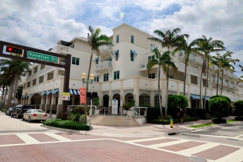 Delray’s Seagate hotel, beach club to lay off workers as owner ramps up remodeling project