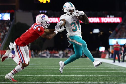 Miami Dolphins vs. New England Patriots Winners and Losers: Raheem Mostert,  Vic Fangio, and More