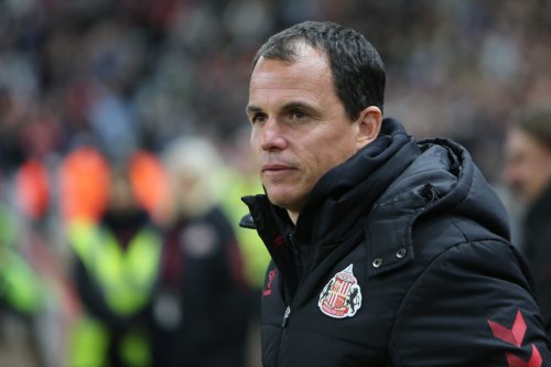 ‘All of a sudden we came to life’… Gary Bennett hails 33-touch Sunderland substitute’s cameo vs Norwich
