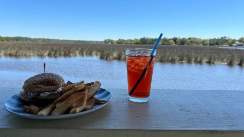 I visited The Boathouse Bar and Grill for the first time. Here’s what I thought