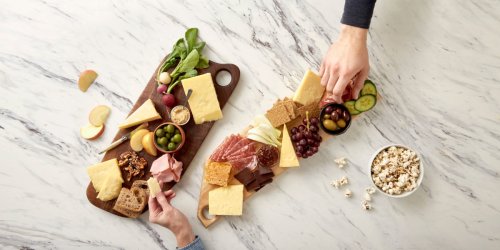 How to Build the Ultimate Holiday Cheese Board
