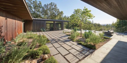 This House Survived a Wildfire Because of Its Smart Design. Here’s How.